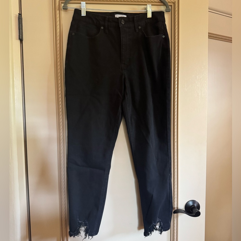 Sofia by Sofia Vergara Black Ankle Jeans